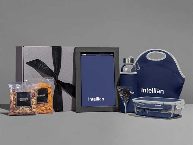 Yatta Funky Fusion Hamper - Image 3